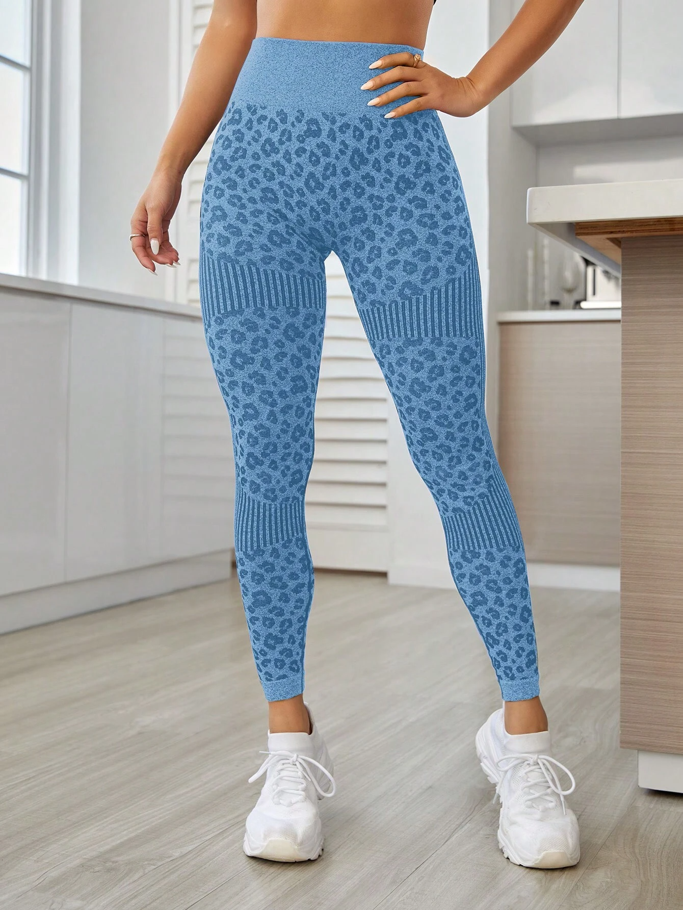 BUYCO Female Leopard Print Quick-dry Fit Leggings