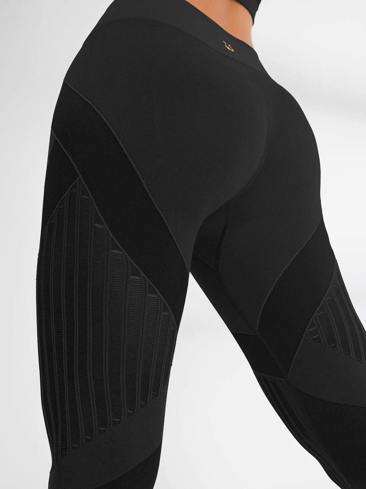 BUYCO Female Fishnet Knitted Seamless High-waist Tracksuit