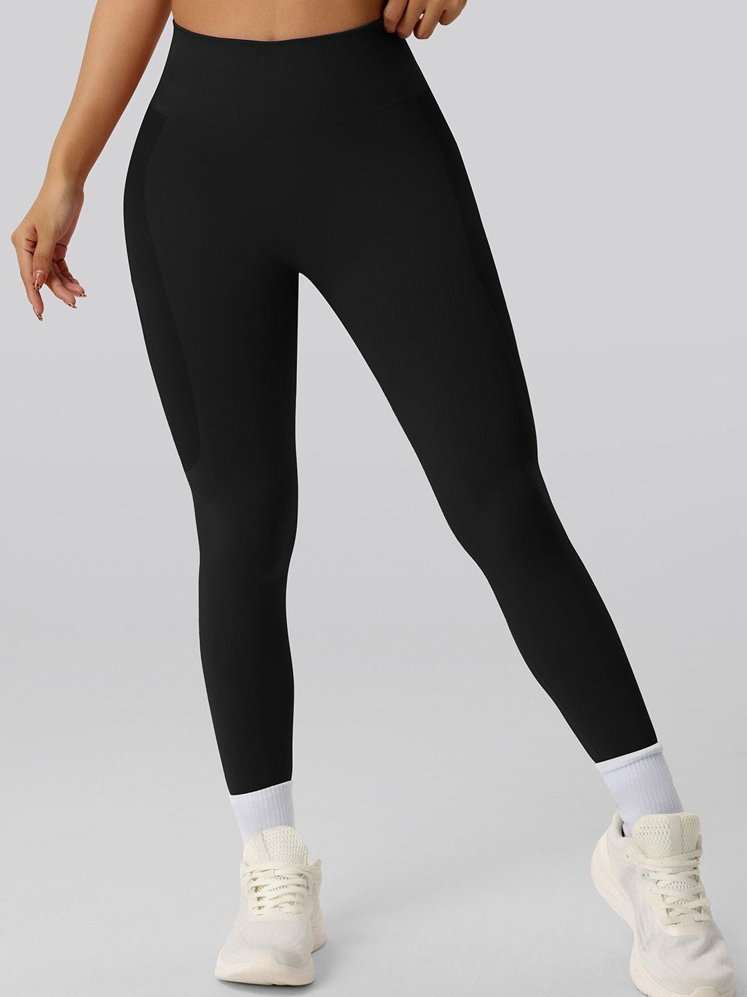 BUYCO Female Quick-dry Seamless Hip-lift Ruched Back Leggings
