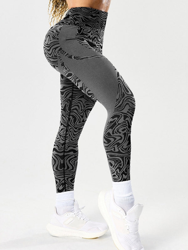 BUYCO Female Fitted Faux Leather Leopard Print Leggings