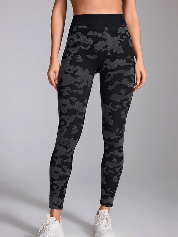 BUYCO Female Seamless Camouflage Modern Fit Leggings