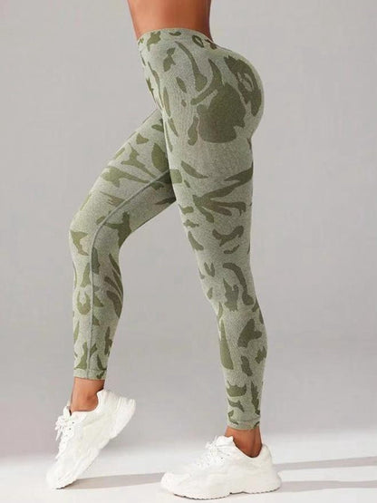 BUYCO Female Fitted Camouflage Deep V Back Ruched Back Leggings