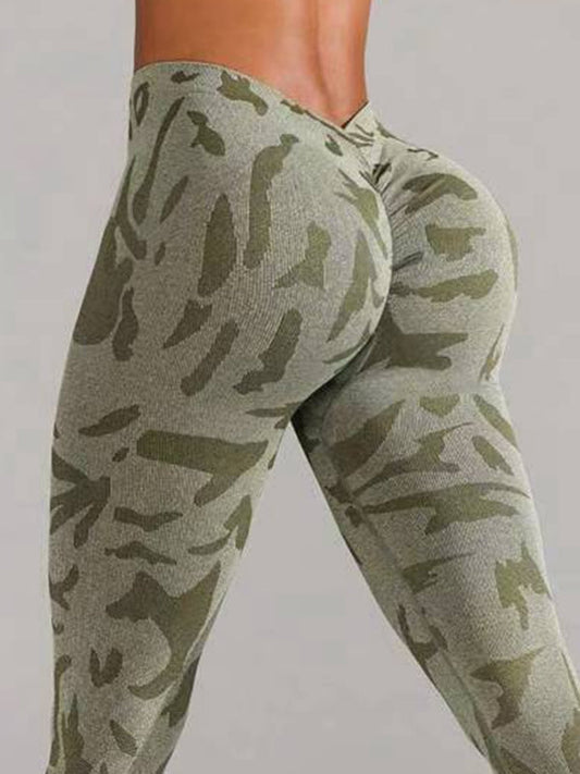BUYCO Female Fitted Camouflage Deep V Back Ruched Back Leggings