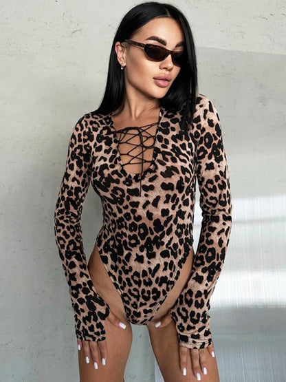 BUYCO Female Fitted Leopard Print Lace-up Bodysuit