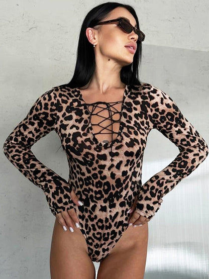 BUYCO Female Fitted Leopard Print Lace-up Bodysuit