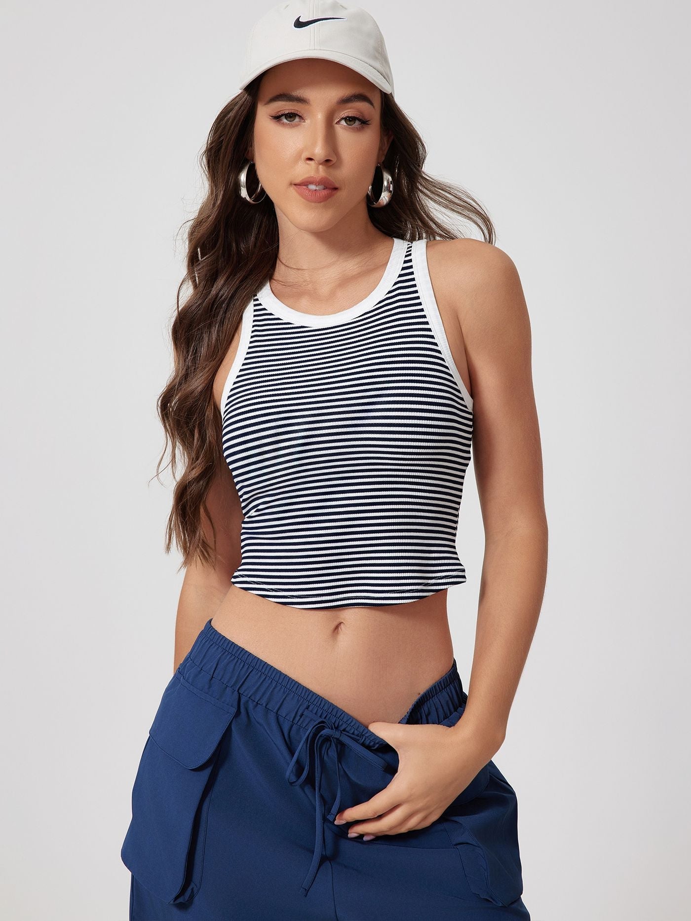 BUYCO Female U Collar Contrast Color Stripe Quick Dry Tank