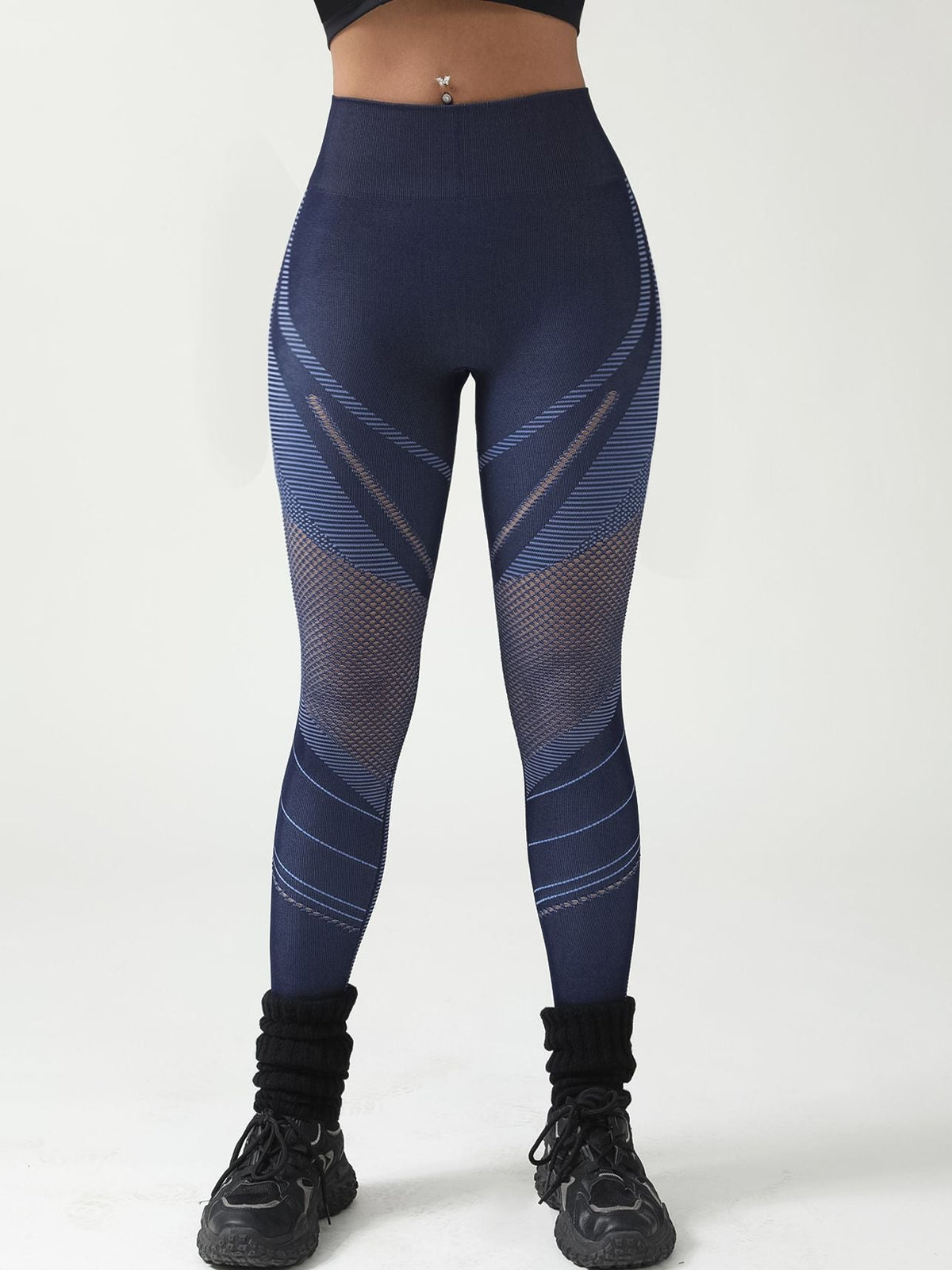 BUYCO Female Fitted Fishnet Contrast Color Print Leggings