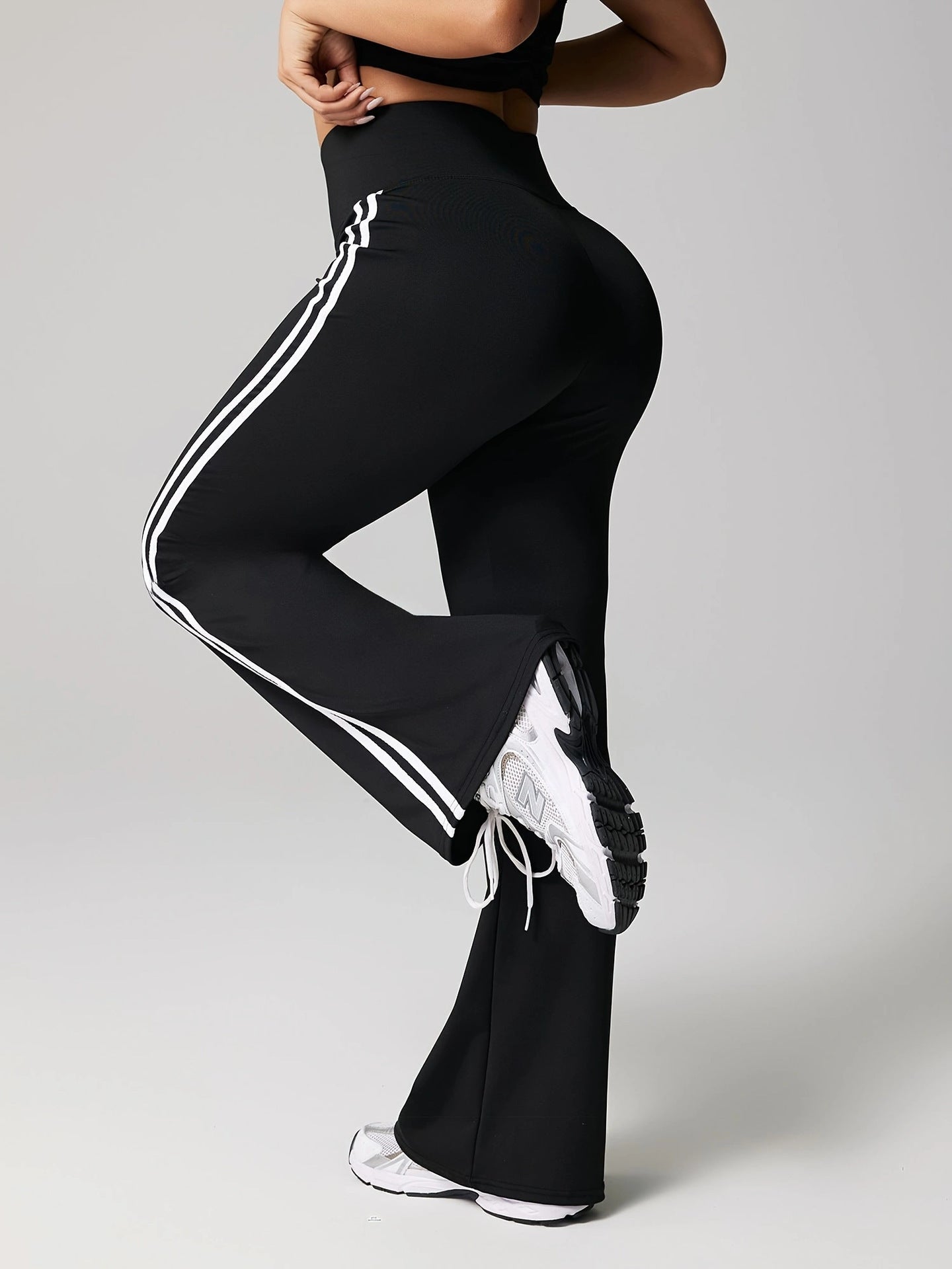 BUYCO Female Simple Stripe Tracksuit
