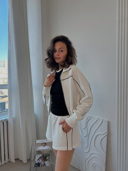 BUYCO Female Zipper Contrast Color Short Tracksuit