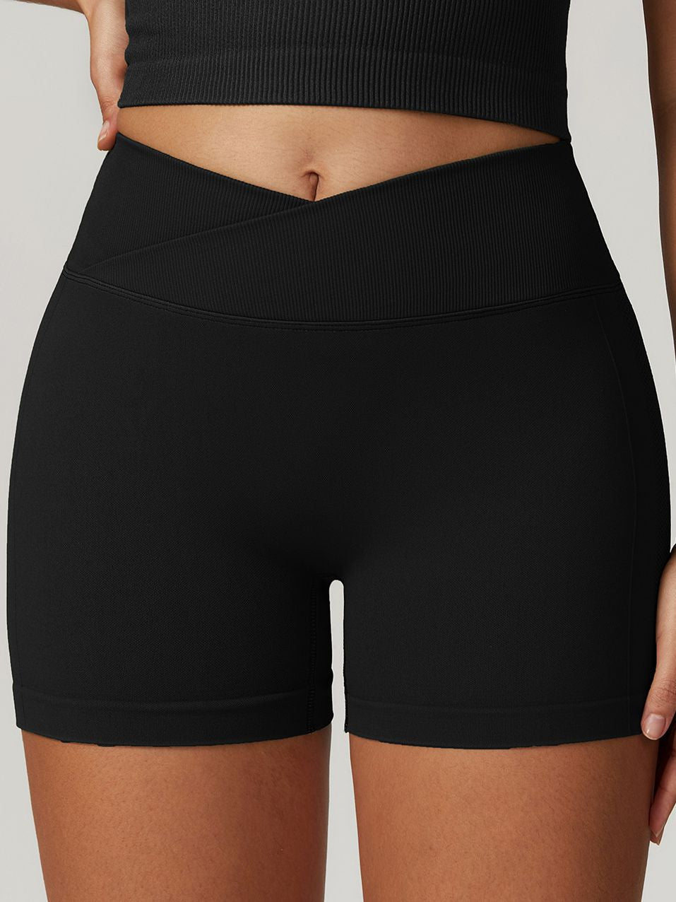 BUYCO Female Quick-dry Ruched Back Seamless Fit Shorts