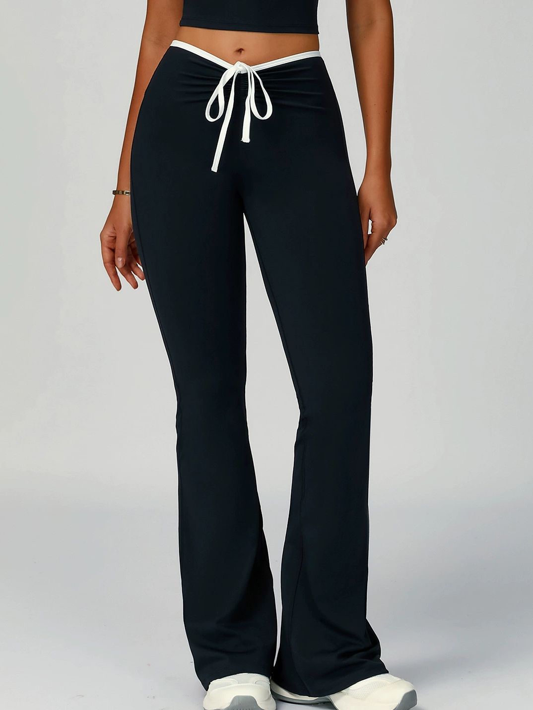 BUYCO Female Contrast Color V-shaped Waist Folds Lace-up Flare Leggings