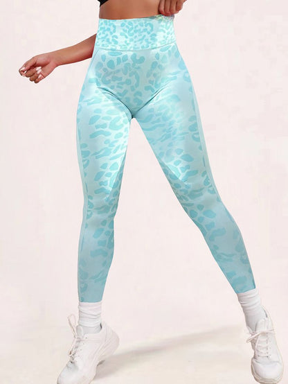 BUYCO Female Leopard Print Ruched Back Legging