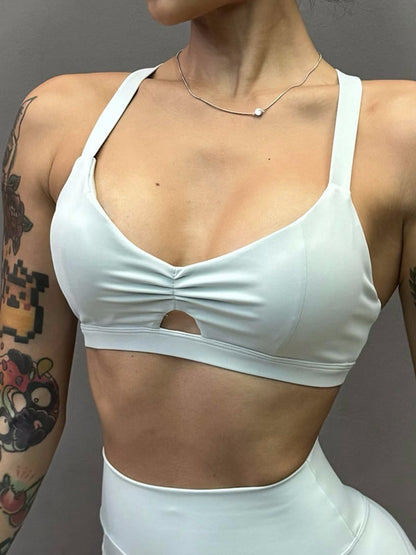 BUYCO Female Folds Cutout Cross Back Sports Bras