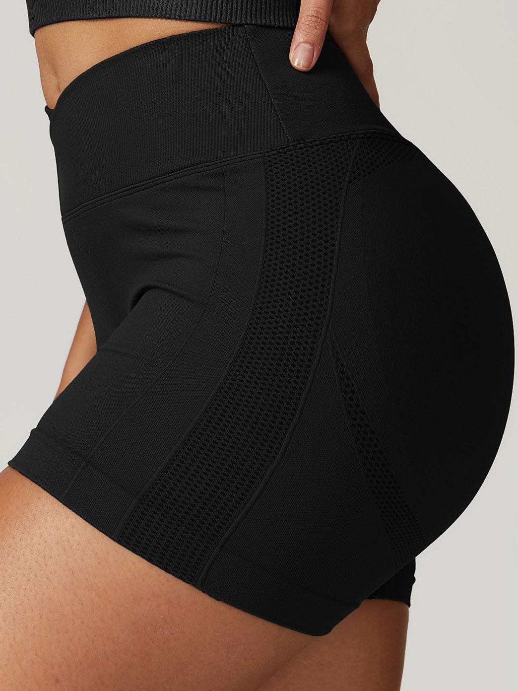 BUYCO Female Quick-dry Ruched Back Seamless Fit Shorts