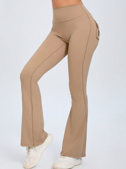 BUYCO Female Pocket Ruched Back Flare Cargo Leggings