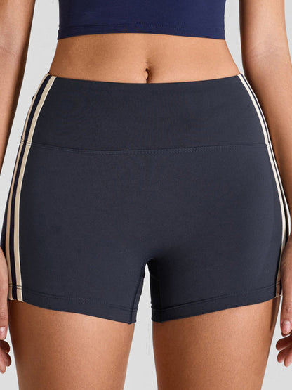 BUYCO Female Contrast Color Push Up Design Quick Dry Fit Shorts