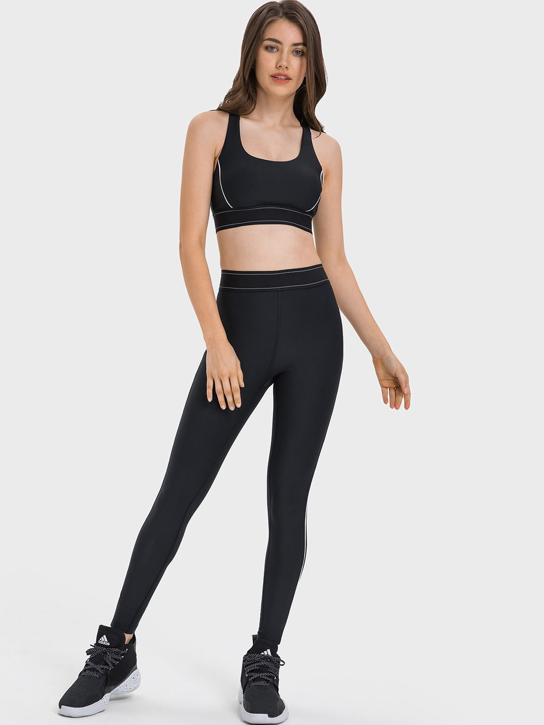 BUYCO Female Contrast Color Push Up Design Elastic Tight Shockproof Tracksuit
