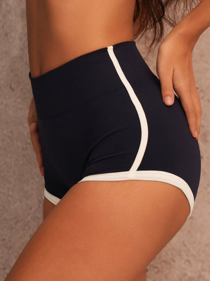 BUYCO Female Contrast Color High-rise Shorts