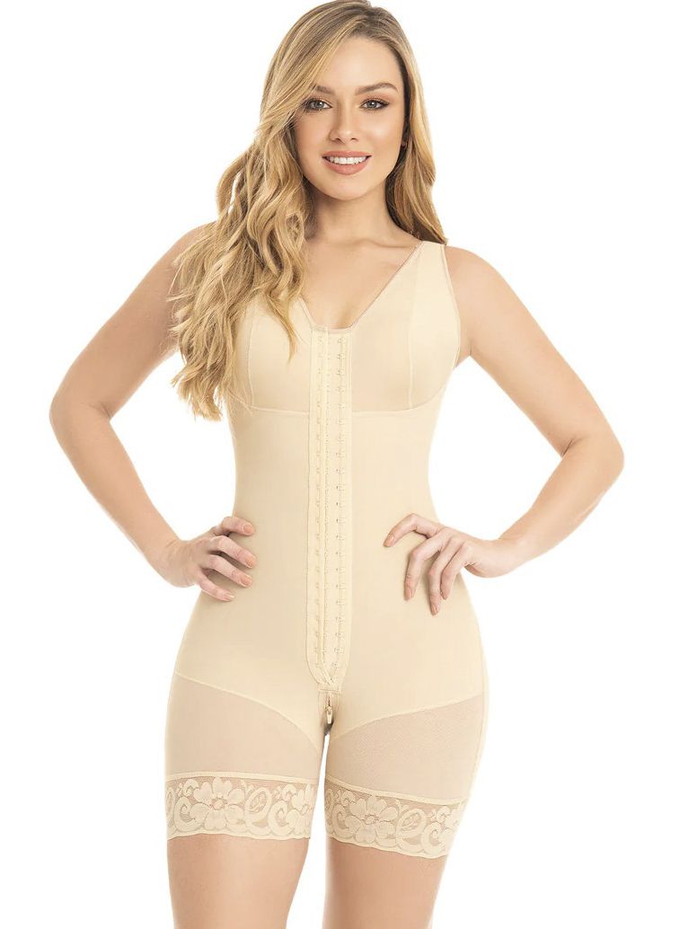 BUYCO Female Lace Corset Design Zipper Push Up Design Shapewear