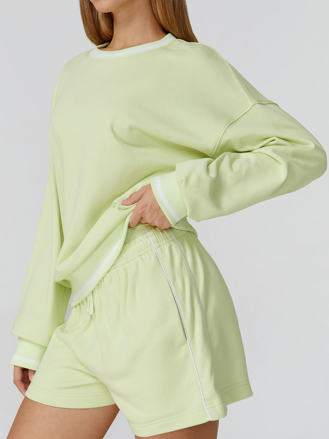 BUYCO Female Contrast Color Casual Loose Round Neck Hoodie