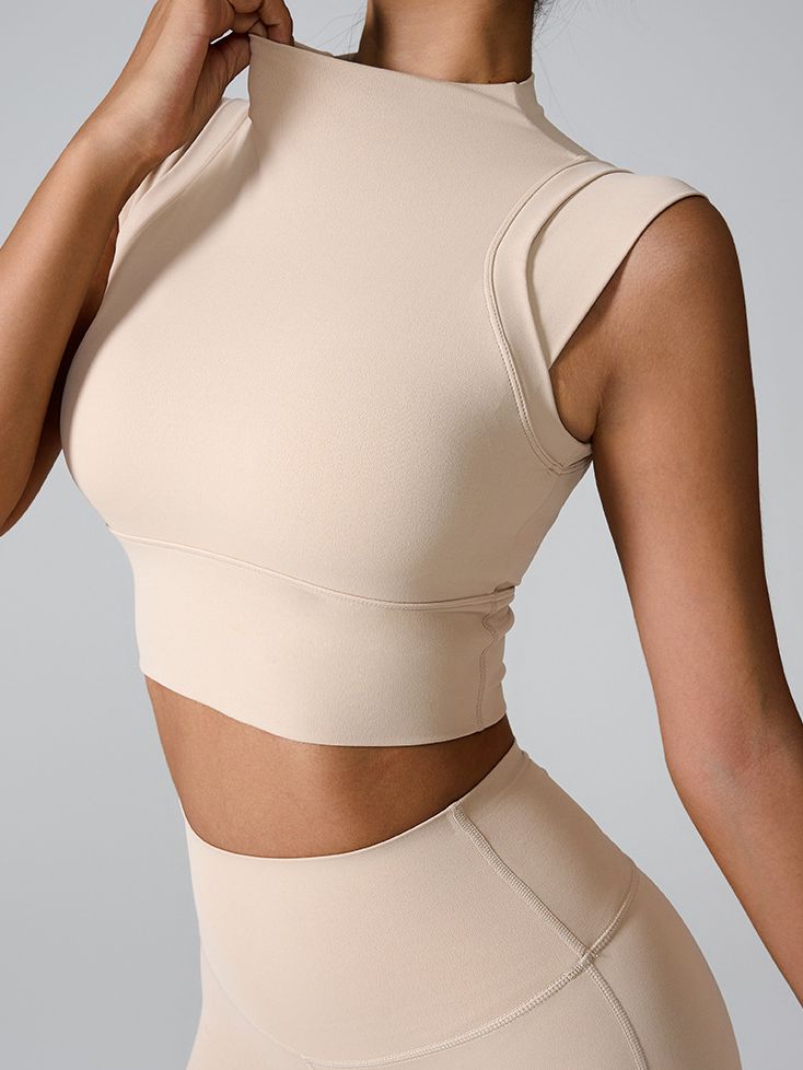BUYCO Female Solid Color Basic Must-have Cropped Short Sleeves