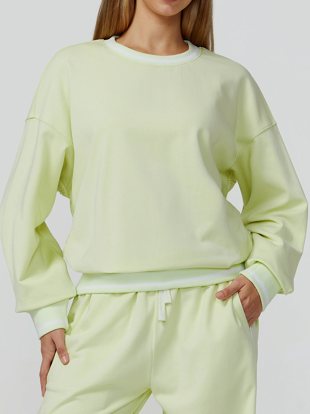 BUYCO Female Contrast Color Casual Loose Round Neck Hoodie