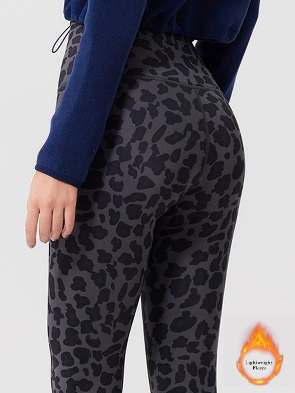 BUYCO Female Fleece Leopard Print Leggings