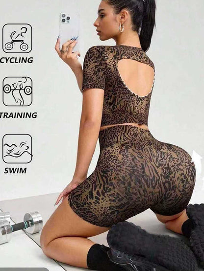 BUYCO Female Leopard Print U Collar Short Tracksuit