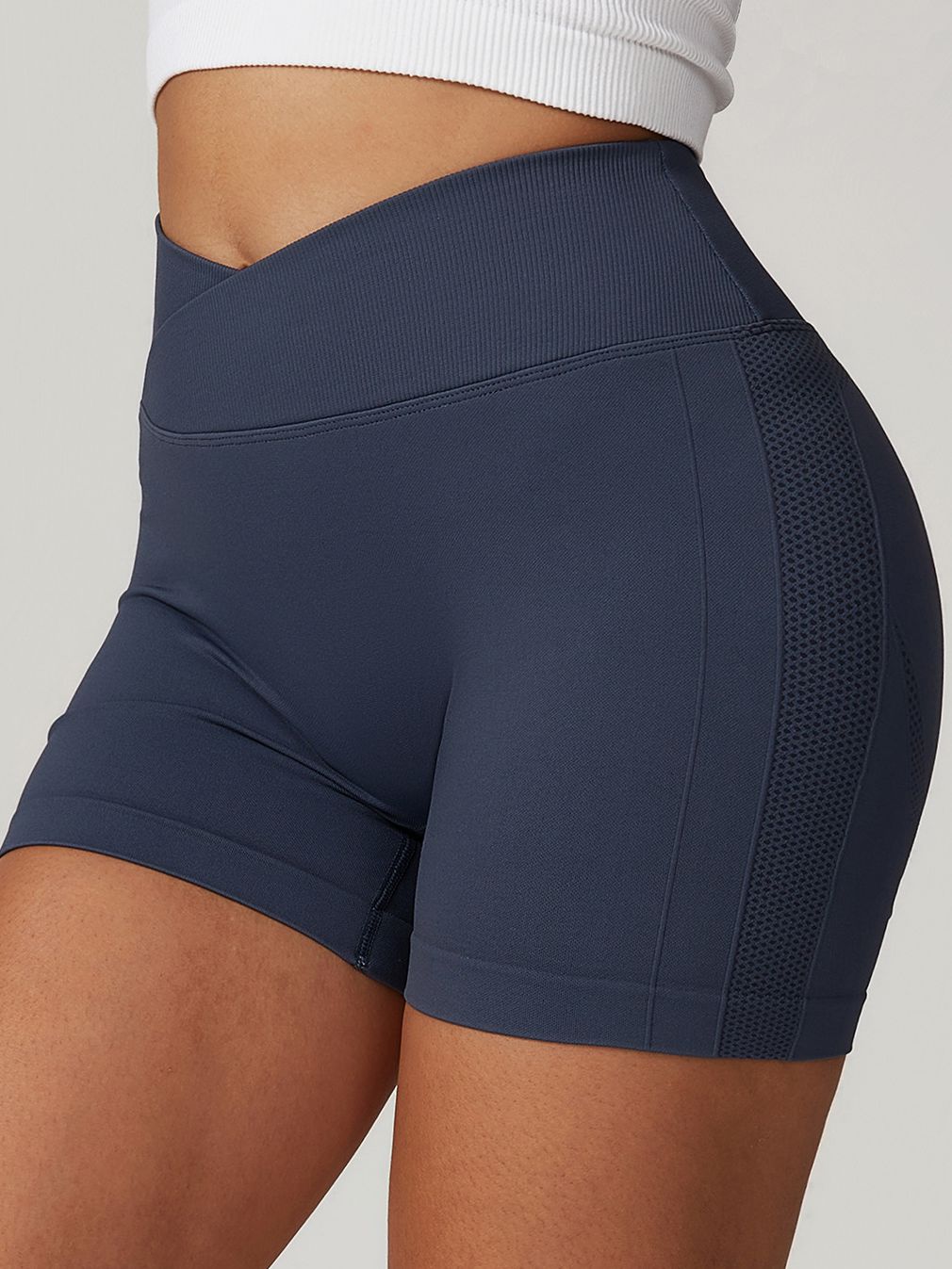 BUYCO Female Quick-dry Ruched Back Seamless Fit Shorts