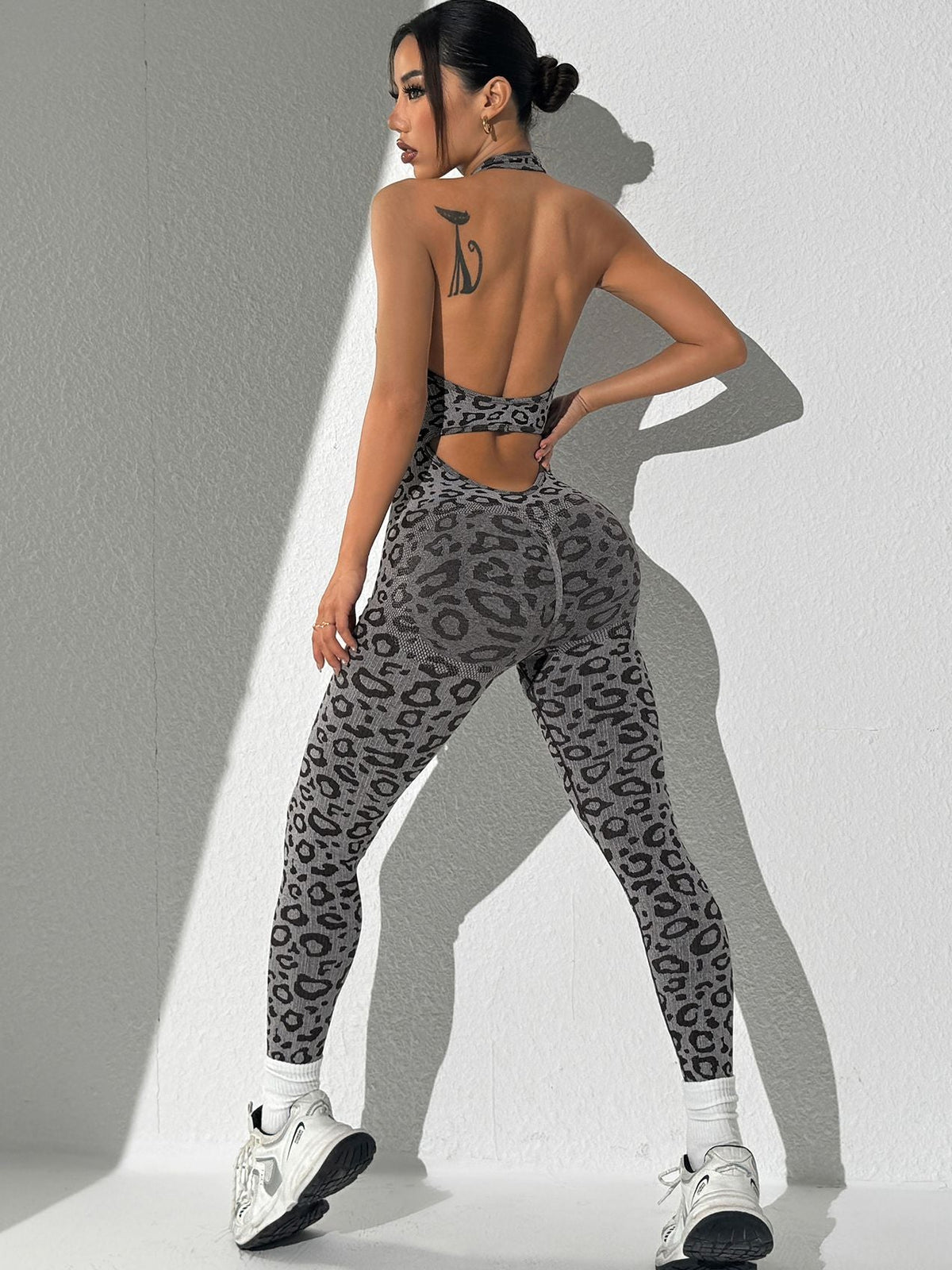 BUYCO Female Fitted Fashion Leopard Print Hollow Out Backless Jumpsuit