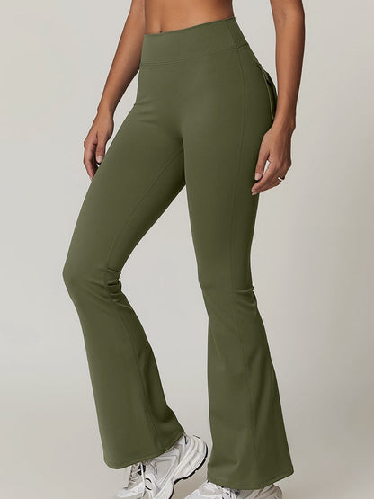 BUYCO Female Pocket Ruched Back Flare Cargo Leggings