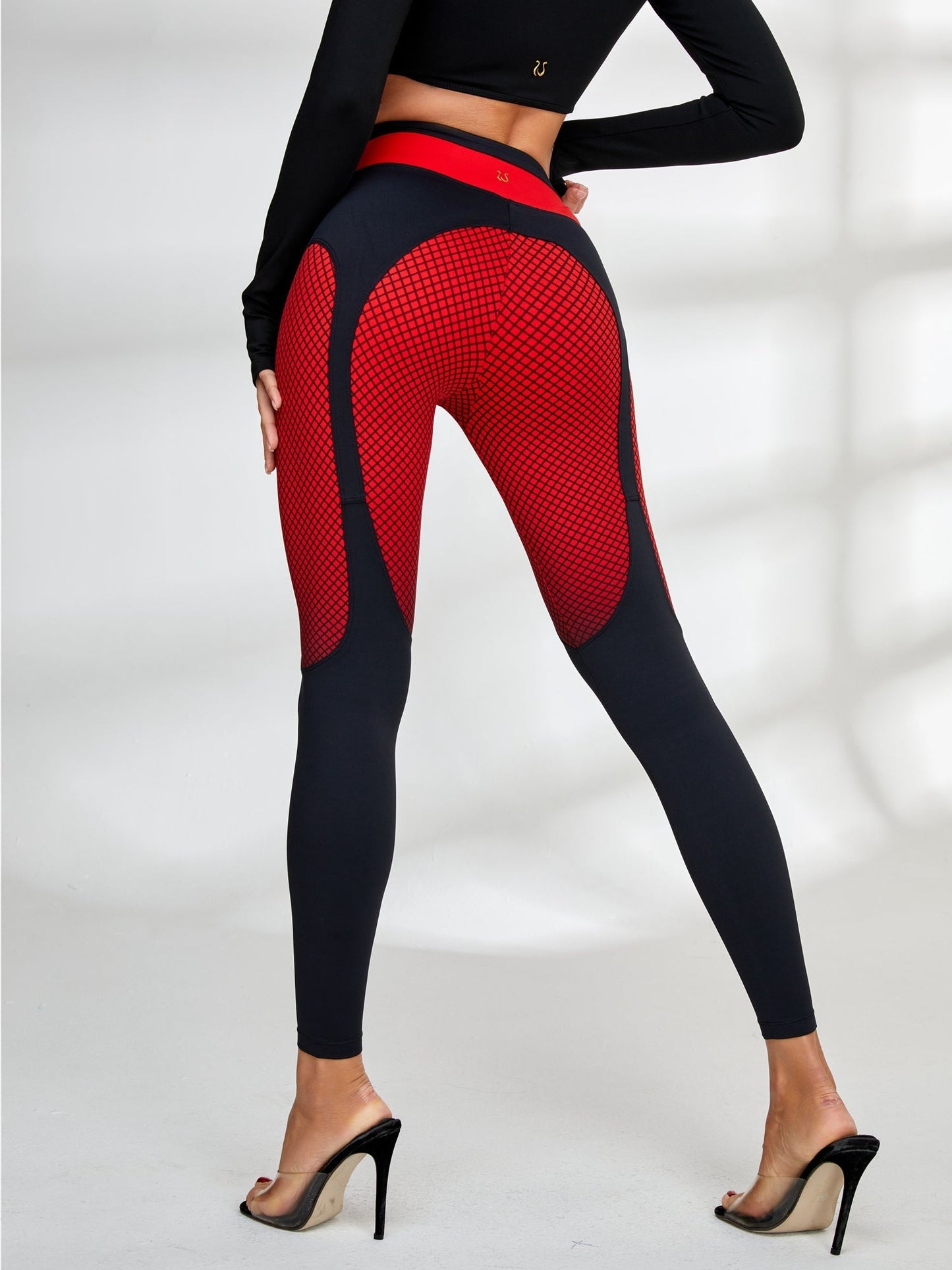 BUYCO Female Pop Style Contrast Color Unique Twist With Pads Tracksuit