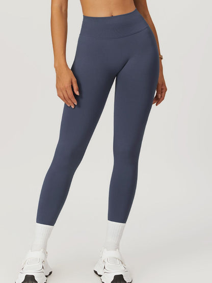 BUYCO Female Seamless Ruched Back High-waisted Fit Leggings