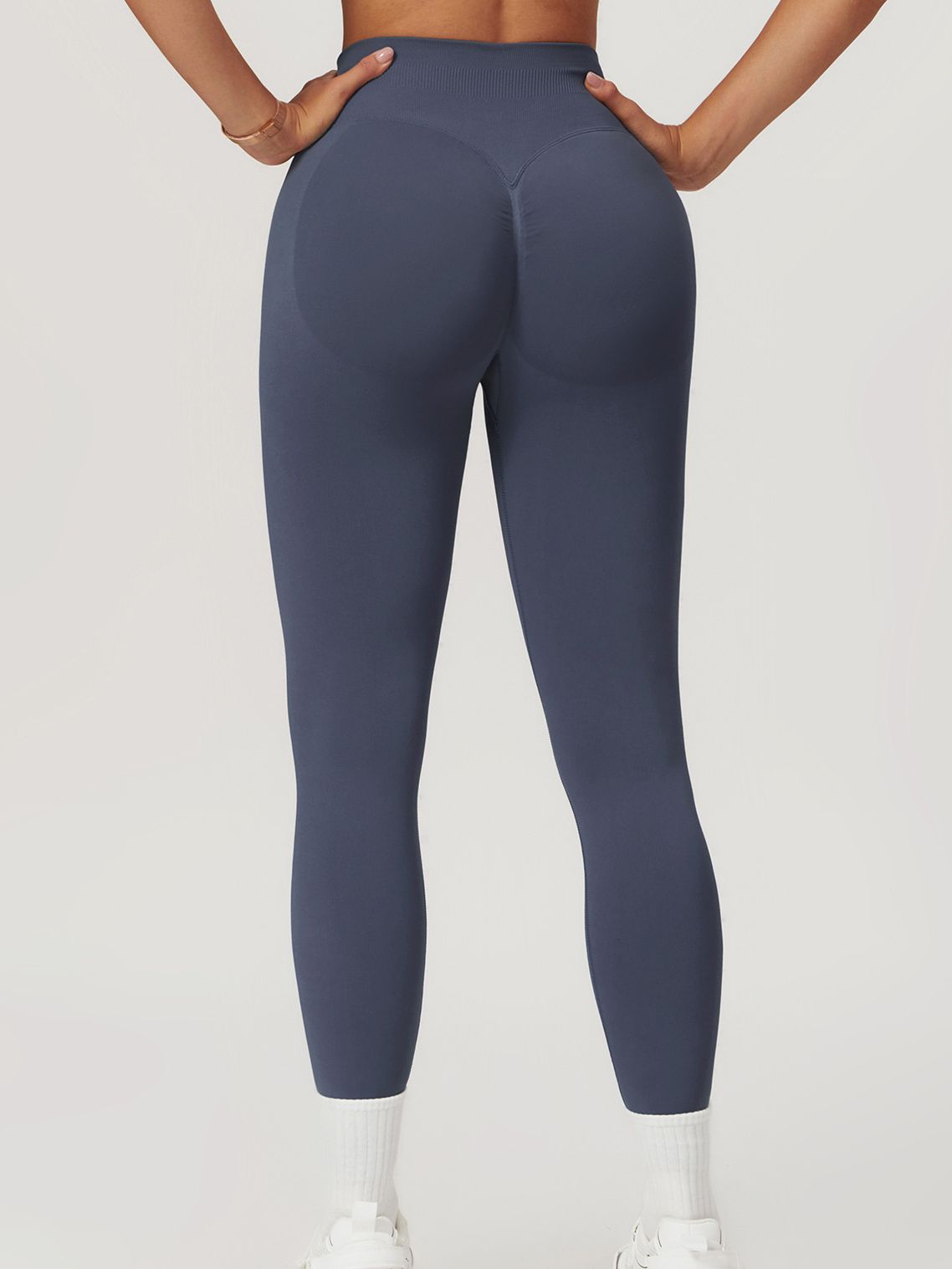 BUYCO Female Seamless Ruched Back High-waisted Fit Leggings