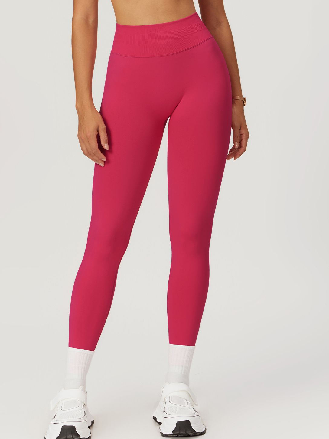 BUYCO Female Seamless Ruched Back High-waisted Fit Leggings