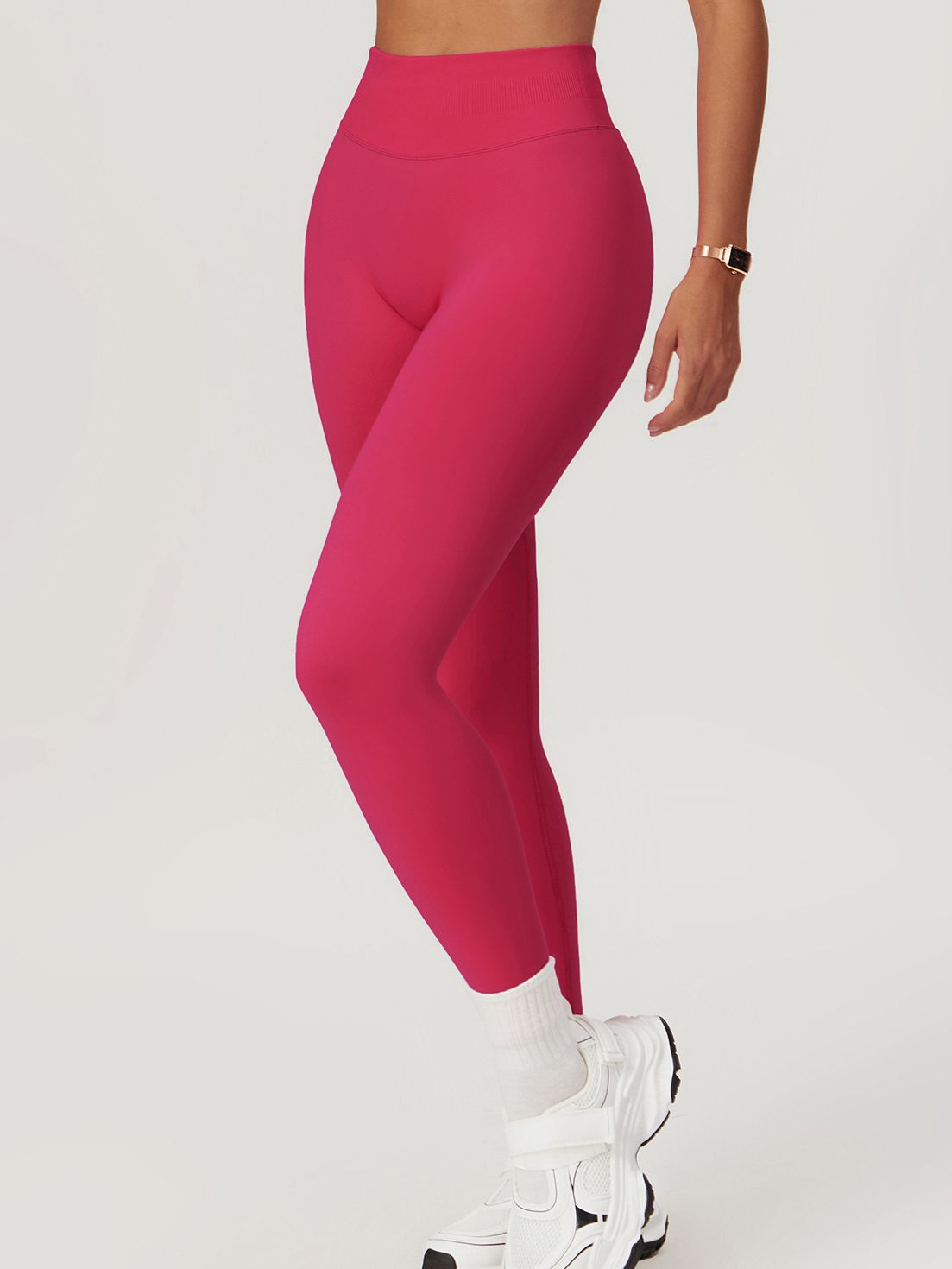 BUYCO Female Seamless Ruched Back High-waisted Fit Leggings