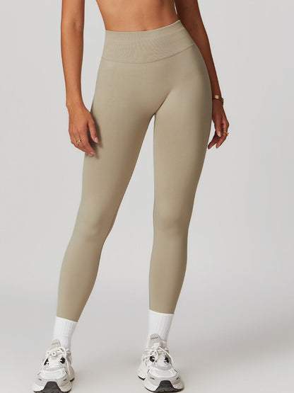 BUYCO Female Seamless Ruched Back High-waisted Fit Leggings