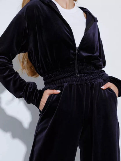 BUYCO Female Velvet Zipper Pocket Hooded Casual Cropped Tracksuit