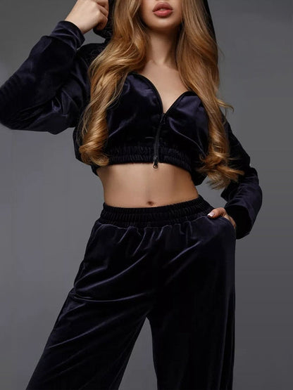 BUYCO Female Velvet Zipper Pocket Hooded Casual Cropped Tracksuit