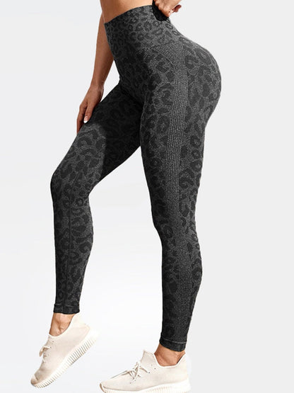 BUYCO Female Leopard Print Ruched Back Seamless Leggings