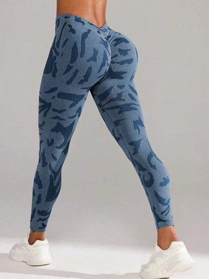 BUYCO Female Fitted Camouflage Deep V Back Ruched Back Leggings