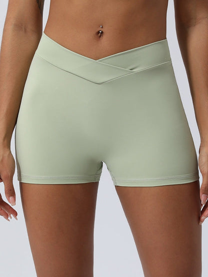 BUYCO Female V-shape Waist Ruched Back Spandex Gym Fit Shorts