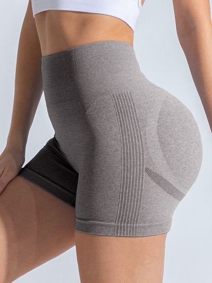 BUYCO Female Seamless Deep V Back Ruched Back Shorts
