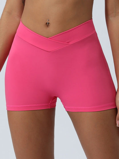 BUYCO Female V-shape Waist Ruched Back Spandex Gym Fit Shorts