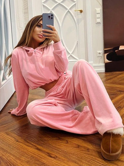 BUYCO Female Velvet Zipper Pocket Hooded Casual Cropped Tracksuit