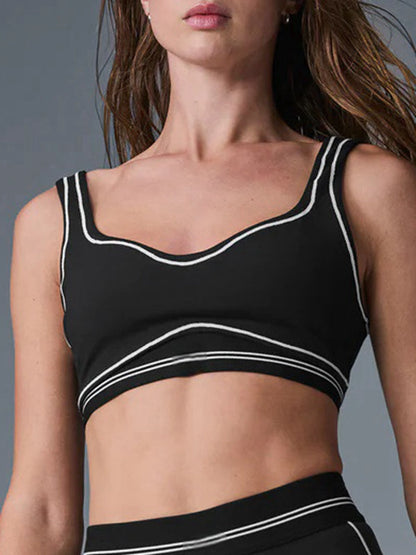 BUYCO Female Contrast Color Medium Support Sports Bras