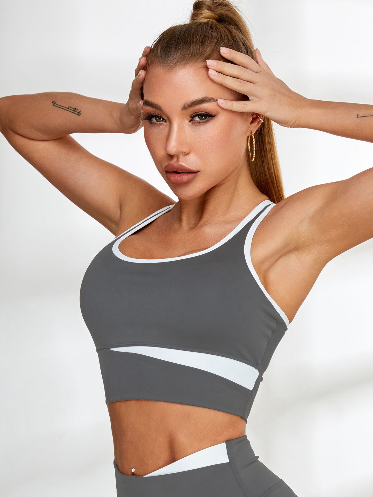 BUYCO Female Contrast Color Cross Back Short Tracksuit