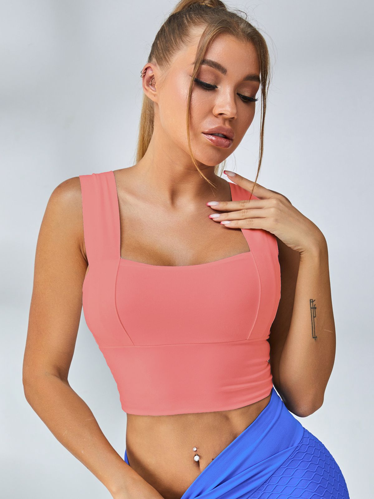 BUYCO Female Wide Shoulder Strap Sports Bras