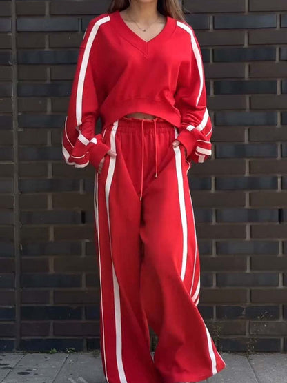 BUYCO Female Contrast Color Stripes Big Heart Collar Pocket Casual Tracksuit