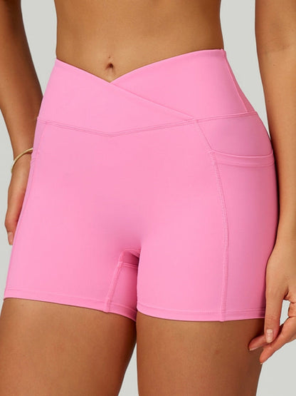 BUYCO Female V shape-waist Pocket Shorts